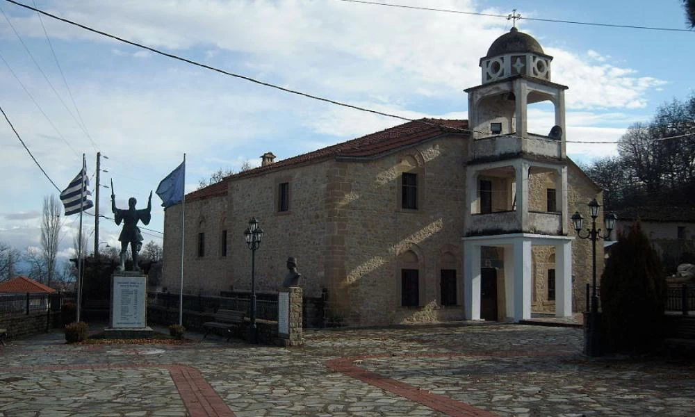 Εξαπλώνεται ο κορωνοϊός - Σε καραντίνα δύο χωριά στην Καστοριά - Ξεκίνησαν οι περιπολίες στην Άρτα!